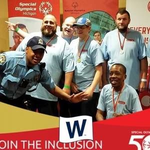 Meet your Posher, Robert